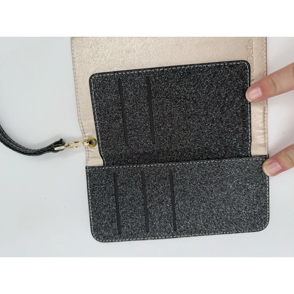 WenBelle this wristlet